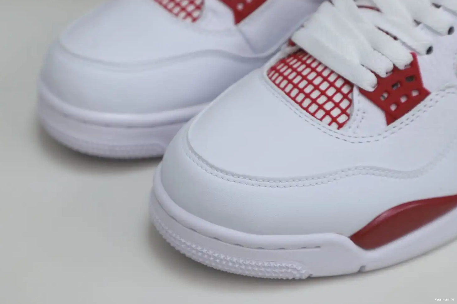 Kimikick AIR ALTERNATE RETRO JORDAN4 89 0702